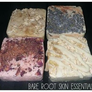 Set of 4 bath truffles